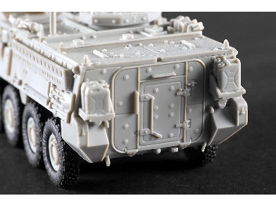 Us Army M1131 Stryker Fsv - image 7