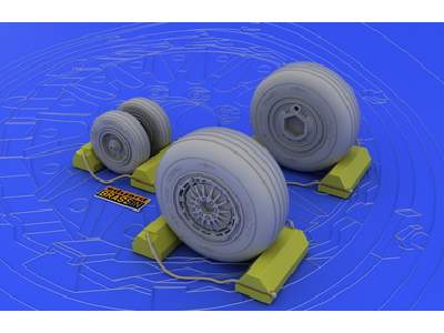 F-4C/ D/E/ F/G wheels 1/32 - Tamiya - image 1