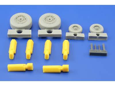 F-4C/ D/E/ F/G wheels 1/32 - Tamiya - image 7