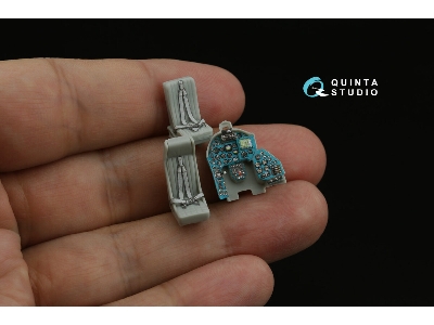 Mil Mi-24v - 3d-printed & Coloured Interior On Decal Paper With 3d-printed Resin Parts (For Hobby Boss / Ark Models Kits) - imag