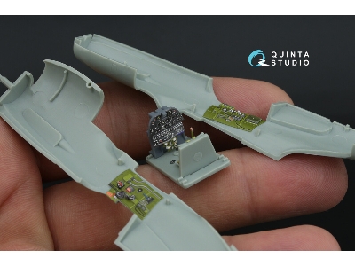 Curtiss P-40 E Warhawk  - 3d-printed & Coloured Interior On Decal Paper With 3d-printed Resin Parts (For Academy/Modelist Kits) 