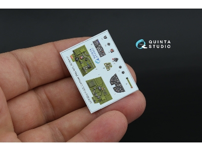 Curtiss P-40 E Warhawk  - 3d-printed & Coloured Interior On Decal Paper With 3d-printed Resin Parts (For Academy/Modelist Kits) 