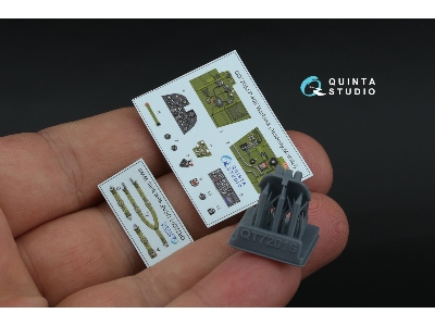 Curtiss P-40 E Warhawk  - 3d-printed & Coloured Interior On Decal Paper With 3d-printed Resin Parts (For Academy/Modelist Kits) 