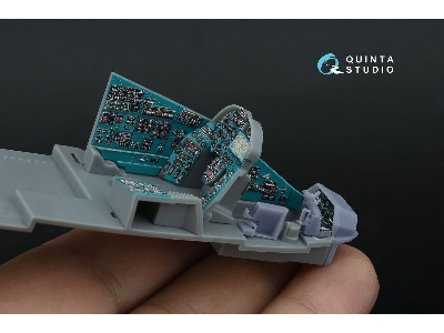 Mil Mi-24 P Hind-f - 3d-printed & Coloured Interior With 3d-printed Resin Parts (Small Version / For Trumpeter Kits) - image 1