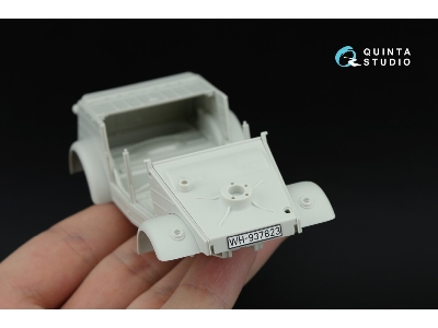 Kubelwagen Type 82 - 3d-printed & Coloured Interior On Decal Paper (For Meng Vs-016 Kit / Small Version) - image 8