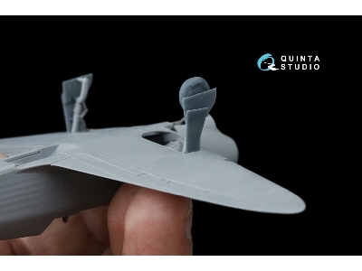 Yakovlev Yak-1 - 3d-printed Undercarriage Covers (For Zvezda Kits) - image 6