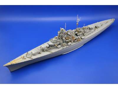 Bismarck 1/350 - Revell - image 5