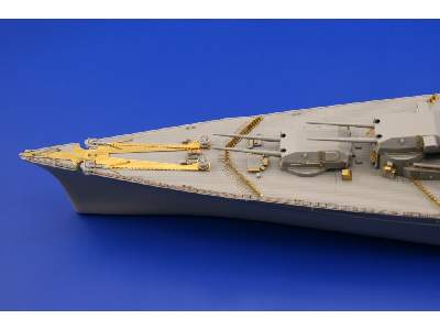 Bismarck 1/350 - Revell - image 7