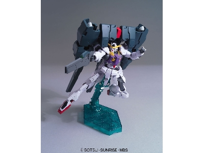 Gundam Raphael - image 4