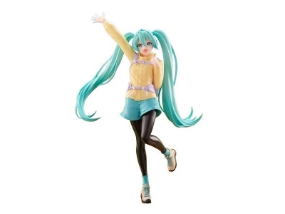 Hatsune Miku Holiday Memories - Mountain Climbing - image 2