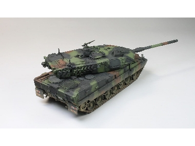 Leopard 2 A7v German Mbt - image 13