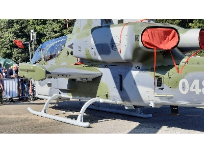 Ah-1z Viper, Czech Air Force - image 9