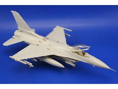 F-16CJ Block 50 1/48 - Tamiya - image 5