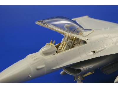 F-16CJ Block 50 1/48 - Tamiya - image 7