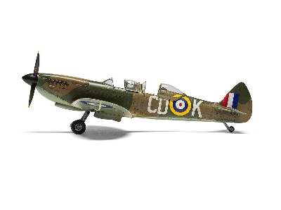 Supermarine Spitfire Tr.9 - image 15