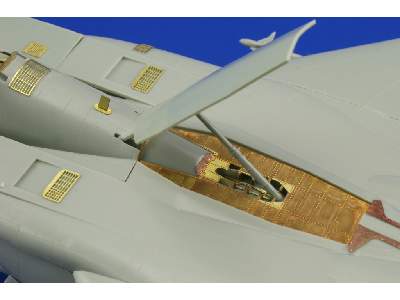 F-15E exterior 1/48 - Academy Minicraft - image 11