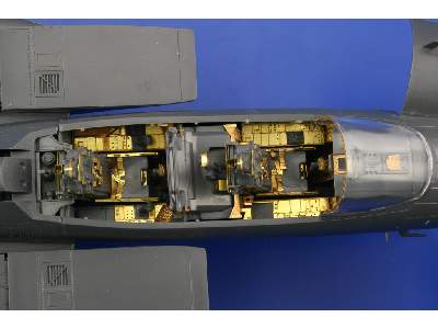 F-15E interior S. A. 1/32 - Tamiya - image 7