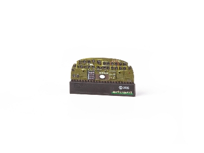 B-24D LööK 1/48 - HOBBY BOSS - image 4
