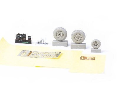 B-26G LööKplus 1/48 - ICM - image 1