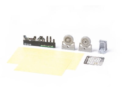 Fw 190A-4 LööKplus 1/48 - EDUARD - image 1