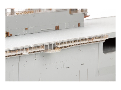 USS Wasp LHD-1 PART 2 1/350 - TRUMPETER - image 9