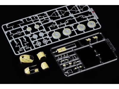 DB-7 Boston III 1/48 - HONG KONG MODELS - image 2