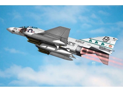 Mcdonnell Douglas F-4 J Phantom Ii "fighting Shamrocks" - image 1