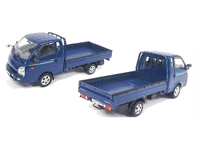 Hyundai Porter Ii Cargo Truck (C.2004-present) - image 2