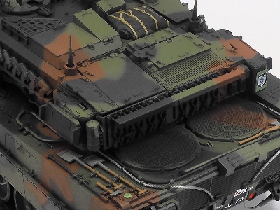 German Main Battle Tank Leopard 2 A7v Full-option Kit - image 22
