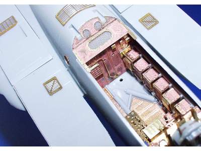 F-15C interior 1/48 - Academy Minicraft - image 9