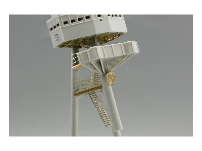 USS ARIZONA - PART I.  1/200 - Trumpeter - image 40