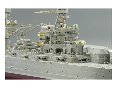 USS ARIZONA - PART I.  1/200 - Trumpeter - image 45