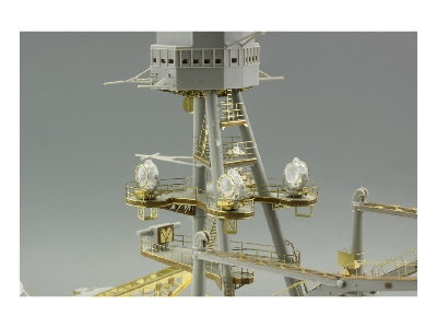 USS ARIZONA - PART I.  1/200 - Trumpeter - image 58