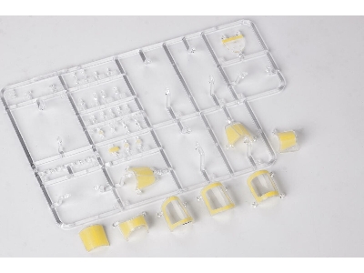 TF-104G 1/48 - image 1