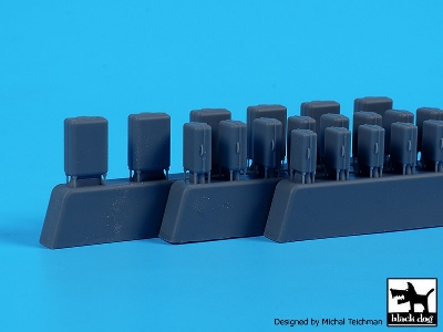 Suitcases - image 3
