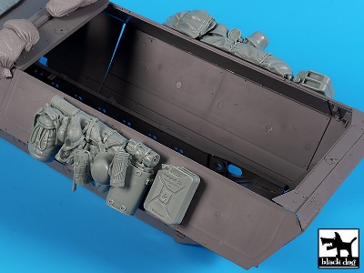 Sd.Kfz. 251/1 Accessories Set No.2 (For Das Werk) - image 6