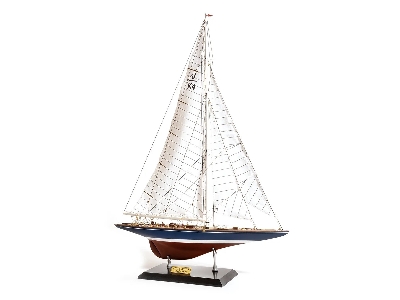 Complete Stand - Endeavour Yacht Model - America's Cup 1934 - image 4