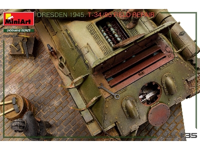 Dresden 1945 T-34/85 Field Repair - Big Set - image 9