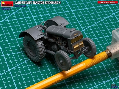 Land Utility Tractor Standard N (Mod. 1935) - image 14