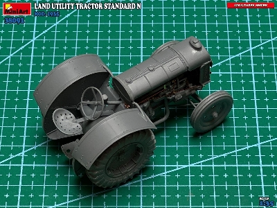 Land Utility Tractor Standard N (Mod. 1935) - image 15