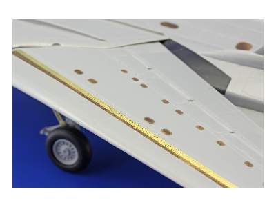 F-14D exterior 1/32 - Trumpeter - image 14