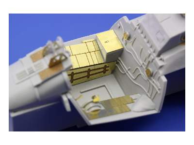 F-14D interior S. A. 1/32 - Trumpeter - image 16