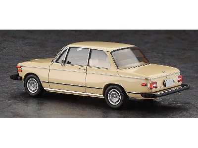 Bmw 2002 Tii Late Version With Big Bumper - image 3