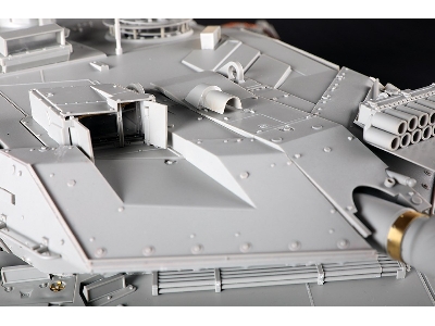 German Leopard 2a6 Mbt - image 11