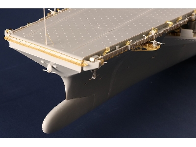Uss Gerald R. Ford Cvn-78 - image 18