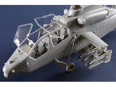 Z-19g Light Scout/Attack Helicopter - image 10