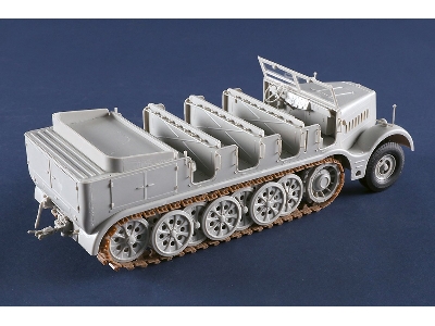 Schwerer Zugkraftwagen 18 T Sd.Kfz.9 Artillery Version - image 7
