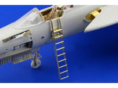 F-105G ladder 1/72 - Trumpeter - image 2