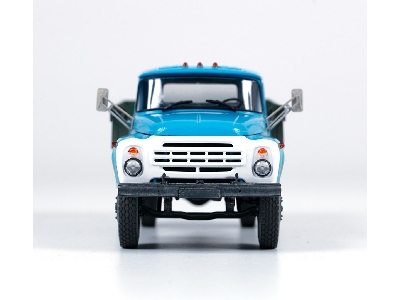 Soviet Truck Zil-130 - image 5