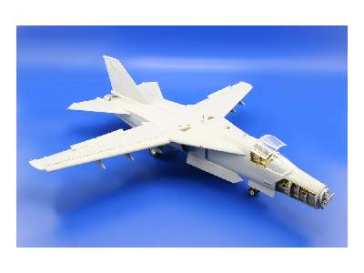 F-111A exterior 1/48 - Hobby Boss - image 5